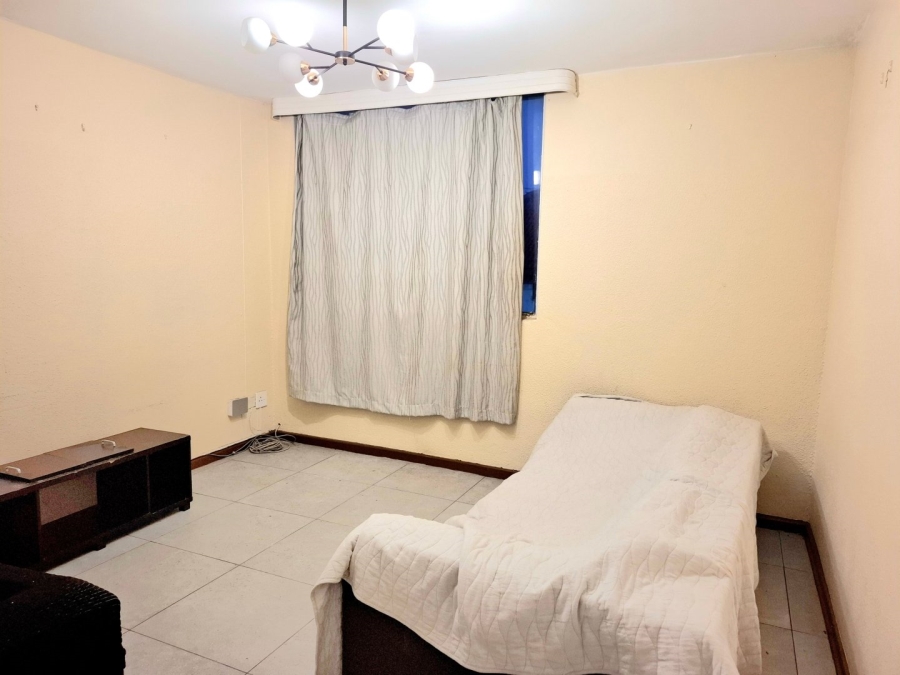 2 Bedroom Property for Sale in Avondale Western Cape
